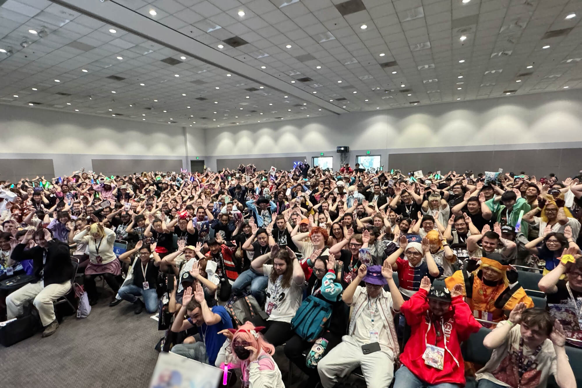 【ウマ娘】アニメエキスポでの新時代の扉上映会、超満員ですげえ